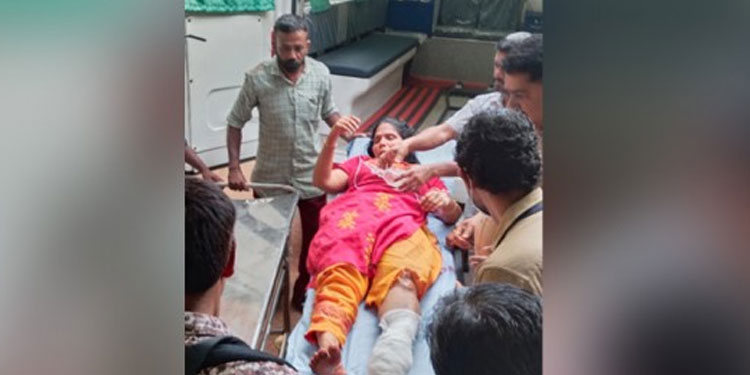 ട്രെയിനിൽ കയറുന്നതിനിടെ വീണ്‌ നഴ്‌സിന്റെ കാൽപാദം അറ്റു