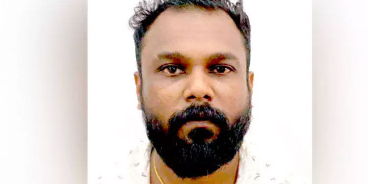 കാറിൽ മയക്കുമരുന്ന് വെച്ച് യുവതിയെയും സുഹൃത്തിനെയും കേസിൽപെടുത്താൻ ശ്രമിച്ചയാൾ അറസ്റ്റിൽ