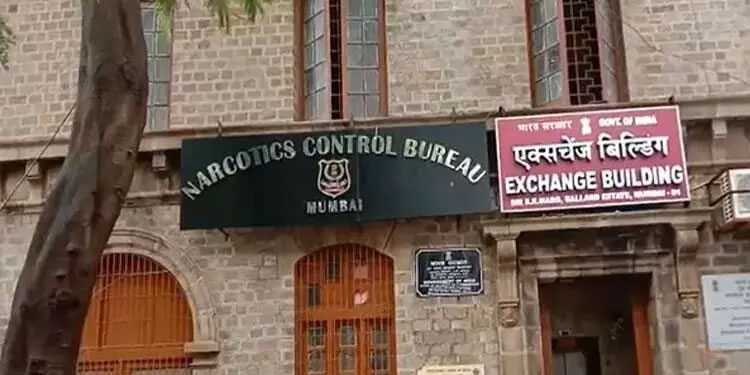 ആര്യന്‍ ഖാനെതിരായ മയക്കുമരുന്ന് കേസ് അന്വേഷിച്ച എൻ.സി.ബി ഉദ്യോഗസ്ഥനെ പുറത്താക്കി