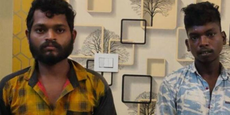 ‘രാവിലെ ജോലിക്കെത്തി, കൂലിവാങ്ങി മടങ്ങി, മാലയില് നോട്ടമിട്ടു, പിന്നാലെ മോഷണം’; വർക്കലയിൽ യുവാക്കൾ പിടിയിൽ