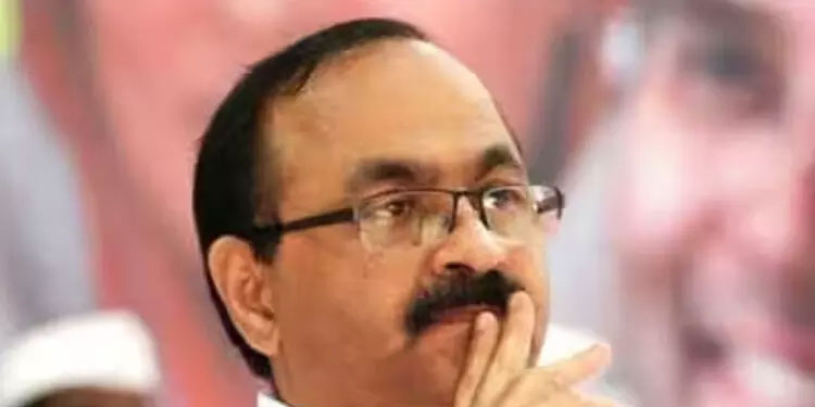 സർവകലാശിലകളിൽ ഇഷ്ടക്കാര്‍ക്കാരെ ഉപയോഗിച്ചുള്ള ഇന്‍ചാര്‍ജ് ഭരണമെന്ന് വി.ഡി സതീശൻ