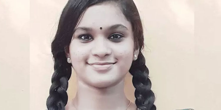 രാഖിശ്രീയുടെ മരണം; യുവാവ് നിരന്തരം ശല്യംചെയ്തിരുന്നതായി രക്ഷിതാക്കൾ