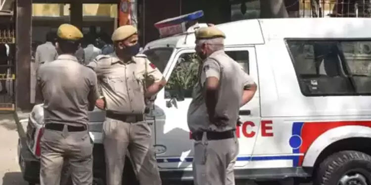 ഡൽഹിയിൽ 22 കാരിയെ റൂംമേറ്റ് കൊലപ്പെടുത്തി