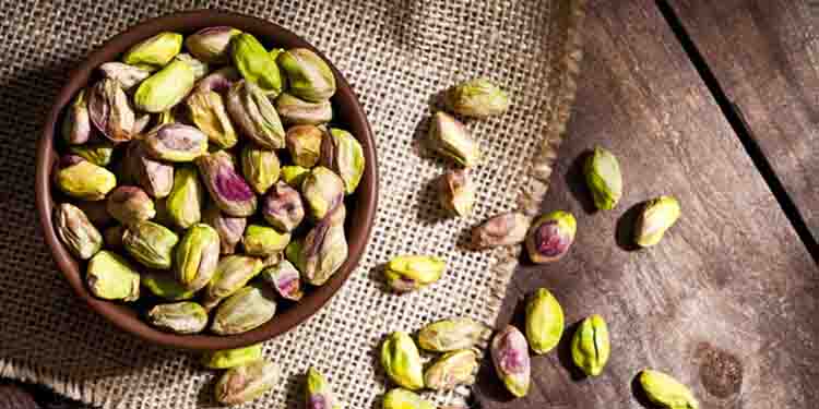 പ്രമേഹം മുതല്‍ രക്തസമ്മര്‍ദ്ദം വരെ നിയന്ത്രിക്കും; അറിയാം പിസ്തയുടെ ഗുണങ്ങള്‍…