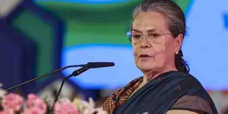 ‘കര്‍ണാടകയുടെ പരമാധികാരവും അഖണ്ഡതയും’; സോണിയയുടെ പരാമർശത്തിൽ വിശദീകരണം തേടി തെരഞ്ഞെടുപ്പ് കമ്മീഷന്‍
