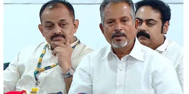 തിയേറ്റർ വ്യവസായത്തെ നശിപ്പിച്ചത് നിർമാതാക്കളായ താരങ്ങളുടെ ആർത്തിയെന്ന് ഫിയോക്ക്