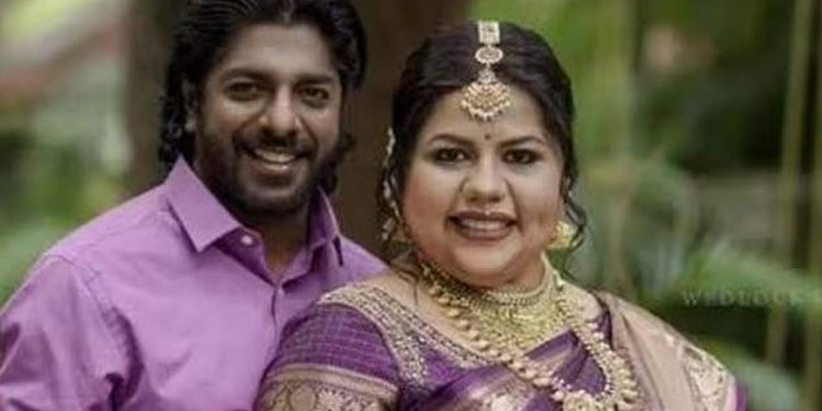 ആദ്യത്തെ കൺമണി എത്തി, സ്നേഹയ്ക്കും ശ്രീകുമാറിനും കുഞ്ഞ് ജനിച്ചു