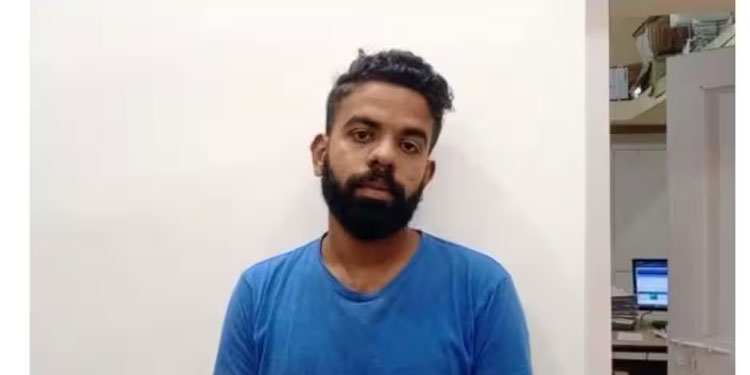 തോട്ടം മേഖലയിൽ കള്ളനോട്ട്; മൊബൈൽ കവറിനുള്ളിൽ 500 രൂപയുടെ 44 നോട്ടുകൾ, ഇടുക്കിയിൽ യുവാവ് പിടിയിൽ