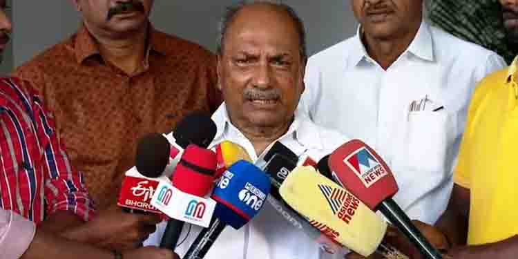 കെ സുധാകരനെതിരെ പൊലീസ് കെട്ടിച്ചമച്ച കേസ് കോടതിയിൽ എത്തുമ്പോൾ തള്ളിപ്പോകും: എകെ ആന്റണി