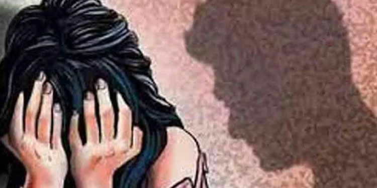 കണ്ണൂരിൽ പത്തു വയസ്സുകാരിയെ പല തവണ പീഡിപ്പിച്ചു; യുവാവിന് 83 വർഷം തടവുശിക്ഷ