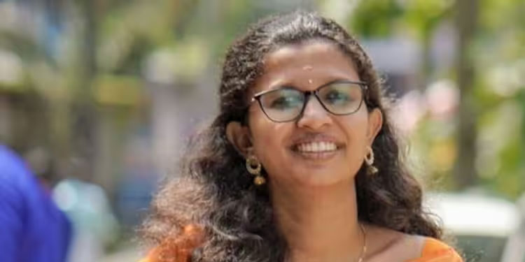 ‘വിദ്യക്ക് ഗവേഷണത്തിന് സീറ്റ് ലഭിച്ചത് വൈസ് ചാൻസലറുടെ ഇടപെടലിന് പിന്നാലെ’; ആരോപണവുമായി ദിനു വെയിൽ
