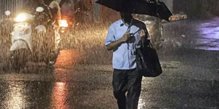 ‘ബൈപാർജോയ്’ അതിശക്ത ചുഴലിക്കാറ്റായി; കേരളത്തിൽ അഞ്ച് ദിവസം മഴ കനക്കും
