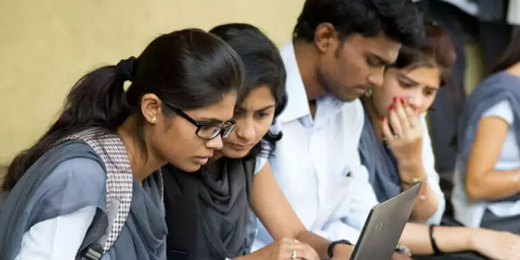 പ്ലസ് വൺ പരീക്ഷ ഫലം പ്രസിദ്ധീകരിച്ചു; പുനർമൂല്യനിർണയത്തിന് 19 വരെ അപേക്ഷിക്കാം