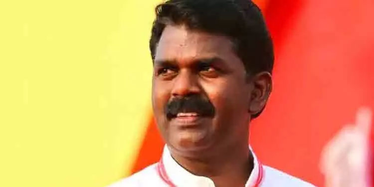 മാറ്റിയതല്ല, സ്വയം മാറിനിൽക്കുകാണെന്ന് ശ്രീനിജിൻ; അറിയിപ്പ് ലഭിച്ചാലുടൻ രാജി