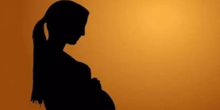 പ്രായപൂർത്തിയാകാത്ത ബലാത്സംഗ അതിജീവിതയുടെ ഗർഭം അലസിപ്പിക്കാൻ ഗുജറാത്ത് ഹൈകോടതിയുടെ അനുമതിയില്ല