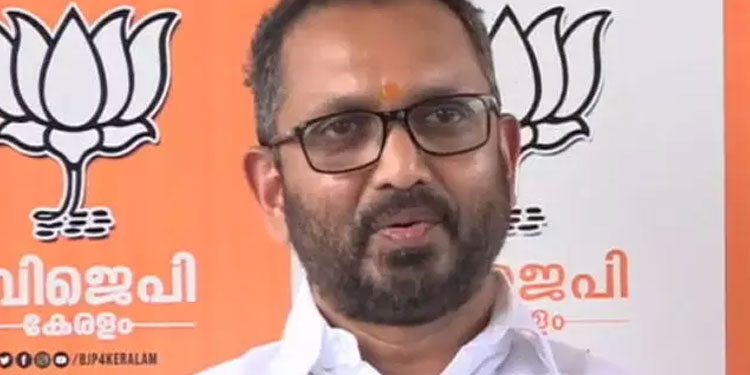 ‘ഇവനാരാണ് സർട്ടിഫിക്കറ്റ് പരിശോധിക്കാൻ? ചത്ത എസ്.എഫ്.ഐക്കെതിരെ ആര് ഗൂഢാലോചന നടത്താനാണ്’ -ആർഷോക്കെതിരെ കെ. സുരേന്ദ്രൻ