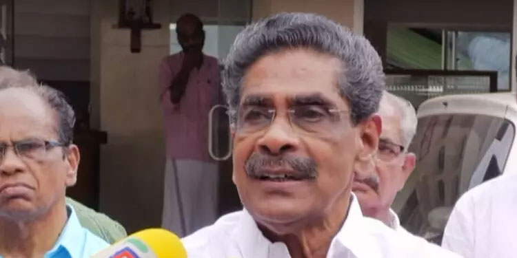 ‘പൊതുപ്രവർത്തകർ എല്ലാ കാര്യങ്ങളിലും ജാഗ്രത കാട്ടണം’; സുധാകരൻ മോൻസന്‍റെ വീട്ടിൽ പോയതിൽ മുല്ലപ്പള്ളി
