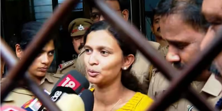 വിദ്യയുടെ ക്രിമിനൽ പശ്ചാത്തലം വ്യക്തം, പിടികൂടിയത് വില്യാപ്പള്ളി രാഘവന്റെ വീട്ടിൽ നിന്ന്: റിമാന്റ് റിപ്പോർട്ട്