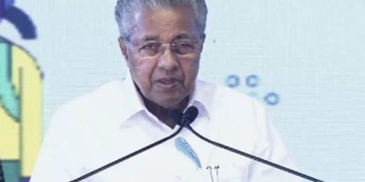 കണ്ണൂർ വിമാനത്താവളത്തിന്റെ പുരോഗതിക്ക്‌ ഹജ്ജ്‌ കേന്ദ്രം മുതൽക്കൂട്ടാകും: മുഖ്യമന്ത്രി