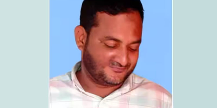 വിദേശത്ത് നിന്നെത്തിയിട്ട് 3 ആഴ്ച; ഭാര്യവീട്ടിൽ നിന്ന് മടങ്ങവേ ബൈക്ക് ലോറിയിലിടിച്ചു, പ്രവാസിക്ക് ദാരുണാന്ത്യം