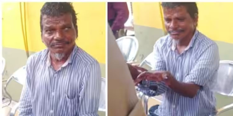 ശബരി എക്സ്പ്രസിന്റെ ശൗചാലയം പൂട്ടി യാത്രക്കാരൻ അകത്തിരുന്നു, ഒടുവിൽ പൂട്ട് പൊളിച്ച് പുറത്തിറക്കി