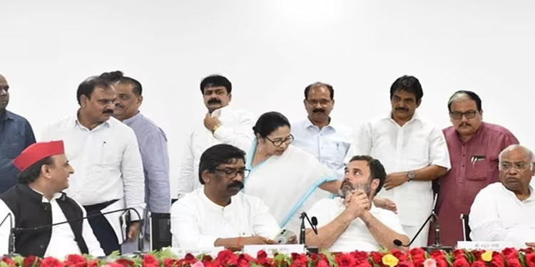 പാട്രിയോട്ടിക് ഡെമോക്രാറ്റിക് അലയൻസ് : പ്രതിപക്ഷ സഖ്യത്തിന് പുതിയ പേര്