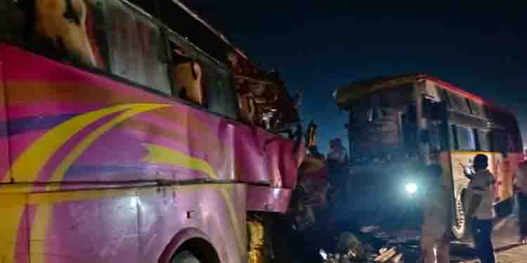 മഹാരാഷ്ട്രയിൽ വൻ വാഹനാപകടം: ബസുകൾ കൂട്ടിയിടിച്ച് 6 മരണം, 25 പേർക്ക് പരിക്ക്