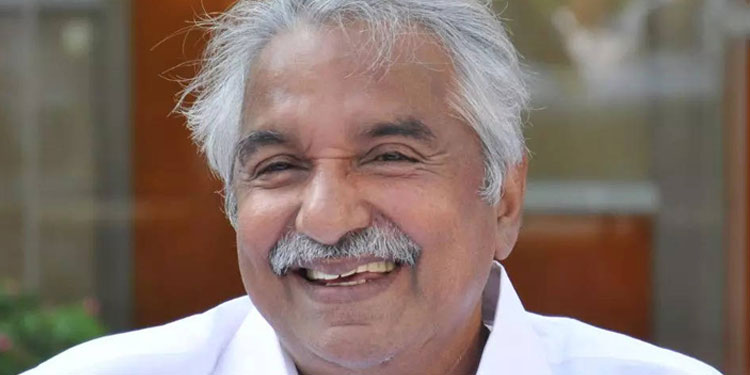 ഉമ്മൻചാണ്ടിയെ സമൂഹമധ്യത്തിൽ അപമാനിച്ചതായി പരാതി; മന്ത്രി പി രാജീവിന്റെ സ്റ്റാഫിനെതിരെ പരാതി