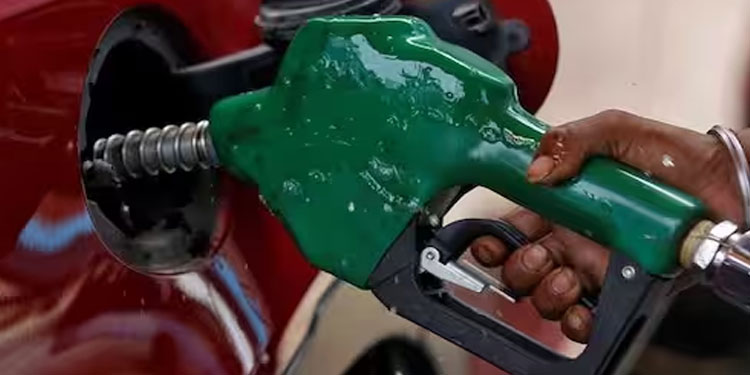 ഇന്ധനവില ഉയരും ; പുതിയ പെട്രോള്‍, ഡീസല്‍ വില പ്രഖ്യാപിച്ച് യുഎഇ