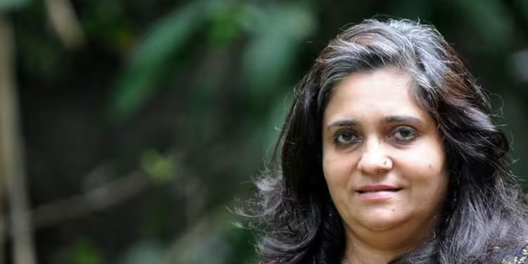 ടീസ്ത സെതൽവാദിന് തിരിച്ചടി; സ്ഥിരജാമ്യം വേണമെന്ന ആവശ്യം ഗുജറാത്ത് ഹൈക്കോടതി തള്ളി, ഉടൻ കീഴടങ്ങാൻ നിർദ്ദേശം
