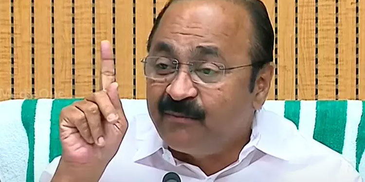 ശക്തിധരന്‍റെ വെളിപ്പെടുത്തലില്‍ സി.പി.എം എരിഞ്ഞടങ്ങുമെന്ന് പ്രതിപക്ഷ നേതാവ്