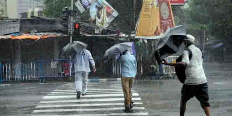 ബജറ്റ് സമ്മേളനത്തിനിടെ എംഎൽഎയെന്ന വ്യാജേന നിയമസഭയ്ക്കുള്ളിൽ കടന്നയാൾ പിടിയിൽ