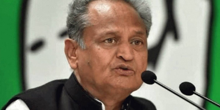 മാനനഷ്ടക്കേസില് അശോക് ഗെഹ്ലോട്ടിന് സമന്സ്