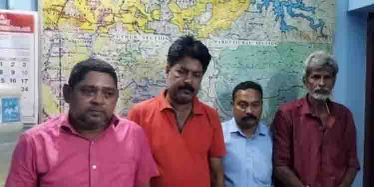 കാട്ടുപന്നിയുടെ ഇറച്ചി വില്‍ക്കുന്നതിനിടയില്‍ നാല് പേര്‍ വനംവകുപ്പ് ഉദ്യോഗസ്ഥരുടെ പിടിയിലായി