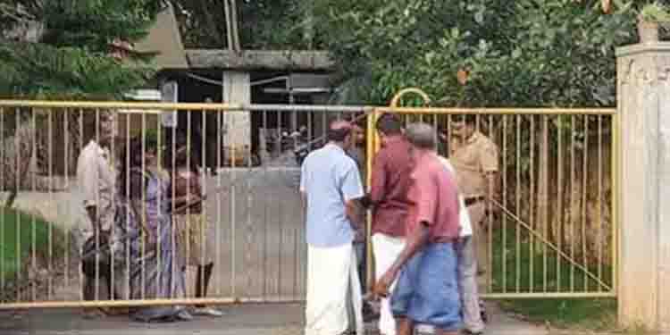 പരിക്കുമായി സ്റ്റേഷനിലെത്തി, ആദ്യം ചികിത്സ തേടാന്‍ നിര്‍ദേശിച്ച് പോലീസ്, സ്റ്റേഷന്‍ പൂട്ടി മുങ്ങി യുവാവ്