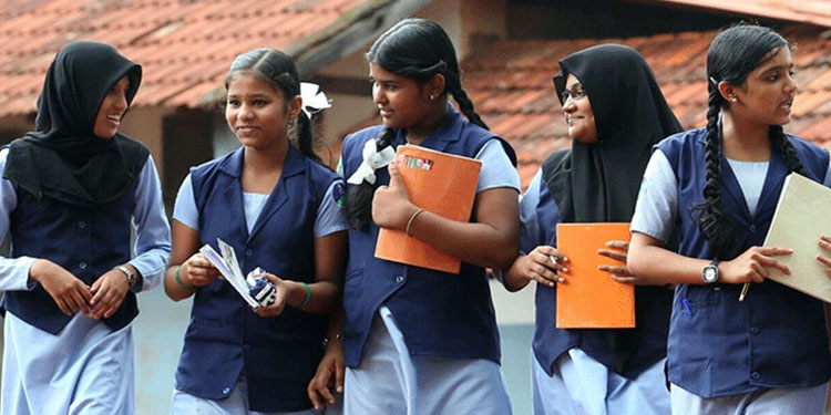 പ്ലസ് വൺ പ്രവേശനം : മൂന്നാം സപ്ലിമെന്ററി അലോട്ടമെന്റ് ലിസ്റ്റ് മറ്റന്നാൾ