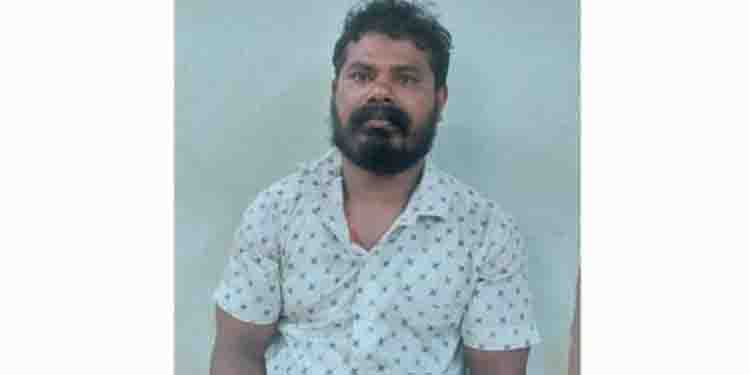 റോഡിൽ പോലീസിനെ കണ്ട് സ്കൂട്ടറുമായി രക്ഷപെടാൻ ശ്രമം; സംശയം തോന്നി പിന്തുടർന്ന് പരിശോധിച്ചപ്പോൾ യുവാവ് കുടുങ്ങി