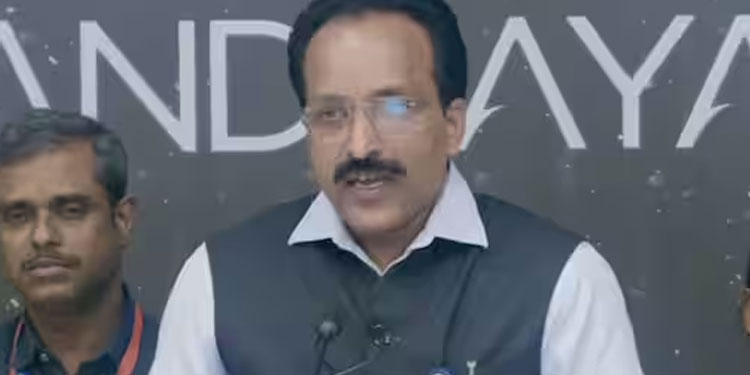 റിട്ടയർ ചെയ്തവർ പോലും തിരിച്ചെത്തി സഹായിച്ചു, ഓരോ ഇന്ത്യക്കാരും സന്തോഷിക്കുന്നു: ഇസ്രോ ചെയർമാൻ