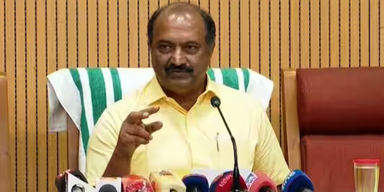മുടിഞ്ഞ തറവാടല്ല കേരളം , ഓണത്തിന് മാവേലി വരും , സന്തോഷത്തോടെ പോകും : ചെന്നിത്തലയോട് ബാലഗോപാൽ