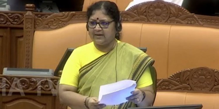വിദൂരവിദ്യാഭ്യാസ കോഴ്‌സ് നിയന്ത്രണം; വിദ്യാർഥികൾക്ക് പ്രതിസന്ധിയുണ്ടാകുന്ന സാഹചര്യമില്ല: മന്ത്രി ആർ ബിന്ദു