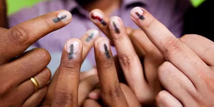 പുതുപ്പള്ളി ഉപതെരഞ്ഞെടുപ്പ് തീയതിയില്‍ മാറ്റമില്ല ; വിജ്ഞാപനം പുറത്തിറങ്ങി