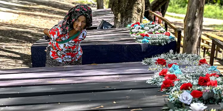35 കുക്കികളുടെ സംസ്കാരം തടഞ്ഞ് ഹൈക്കോടതി; തൽസ്ഥിതി തുടരാൻ നിർദേശം
