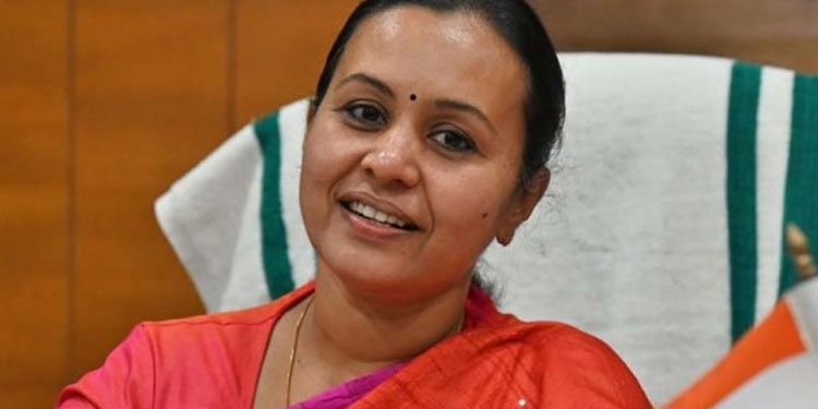 കത്രിക വയറ്റിൽ കുടുങ്ങിയ സംഭവം ; ഹർഷീനയ്‌ക്ക്‌ നീതിയുറപ്പാക്കും : വീണാ ജോർജ്‌