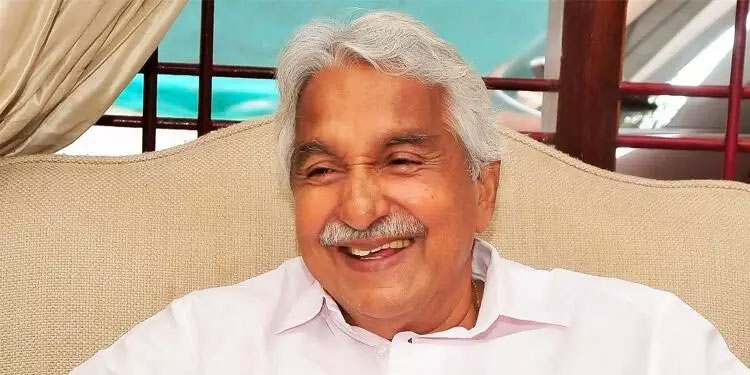 കോട്ടയത്ത് ചാണ്ടി ഉമ്മന്റെ വാഹനത്തിന്റെ വീൽനട്ട് ഇളകി ; അട്ടിമറിയെന്ന് കോൺഗ്രസ്