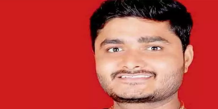 പഠിക്കാത്തതിന് വഴക്ക് പറഞ്ഞു; മുംബൈയിൽ പട്ടാപ്പകൽ വിദ്യാർഥിയുടെ കുത്തേറ്റ് അധ്യാപകന് ഗുരുതര പരിക്ക്