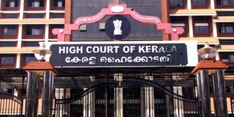 ചലച്ചിത്ര പുരസ്‌‌കാര നിർണയം ചോദ്യം ചെയ്‌ത ഹർജി ഹൈക്കോടതി തള്ളി