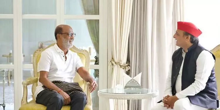 ‘ഒമ്പത്​ വർഷമായി സുഹൃത്തുക്കൾ’; യോഗിക്ക്​ പിന്നാലെ അഖിലേഷിനേയും സന്ദർശിച്ച്​ രജനീകാന്ത്