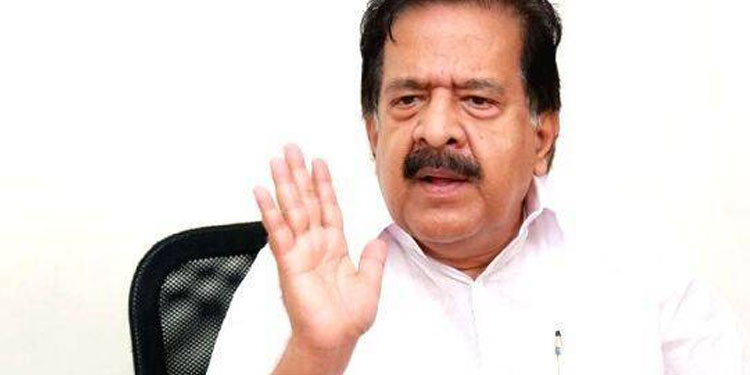 കേന്ദ്ര അവഗണന:  യുഡിഎഫ് എന്തിന് സംസ്ഥാന സർക്കാരിനെ പിന്തുണയ്ക്കണമെന്ന് ചെന്നിത്തല