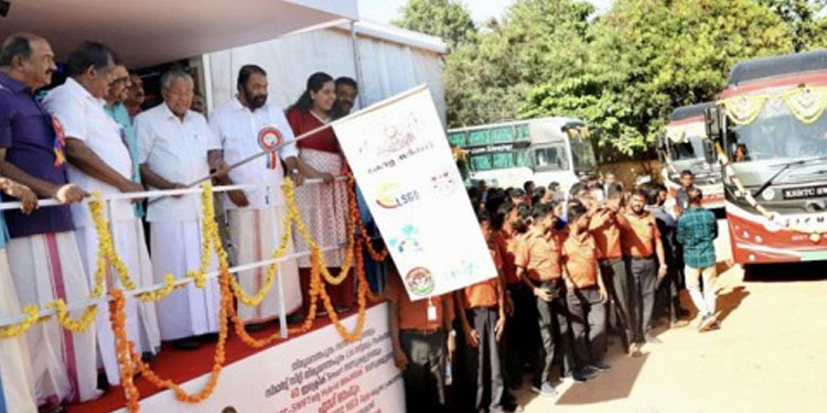കേരളം യാത്രാസമയം ഏറ്റവും കൂടുതൽ വേണ്ടിവരുന്ന സംസ്ഥാനം; ജനങ്ങൾക്ക്‌ ഇഷ്‌ടം നൂതന ഗതാഗതസംവിധാനം: മുഖ്യമന്ത്രി