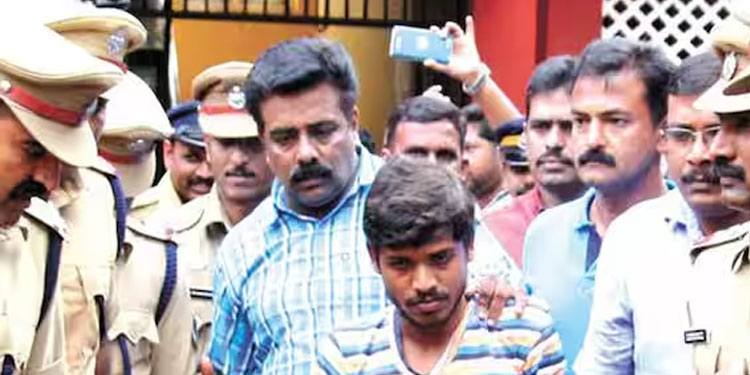 ജിഷ കൊലപാതകക്കേസ്; ജയിൽ മാറ്റം ആവശ്യപ്പെട്ട് പ്രതി നൽകിയ ഹർജി തള്ളണമെന്ന് സംസ്ഥാന സർക്കാർ